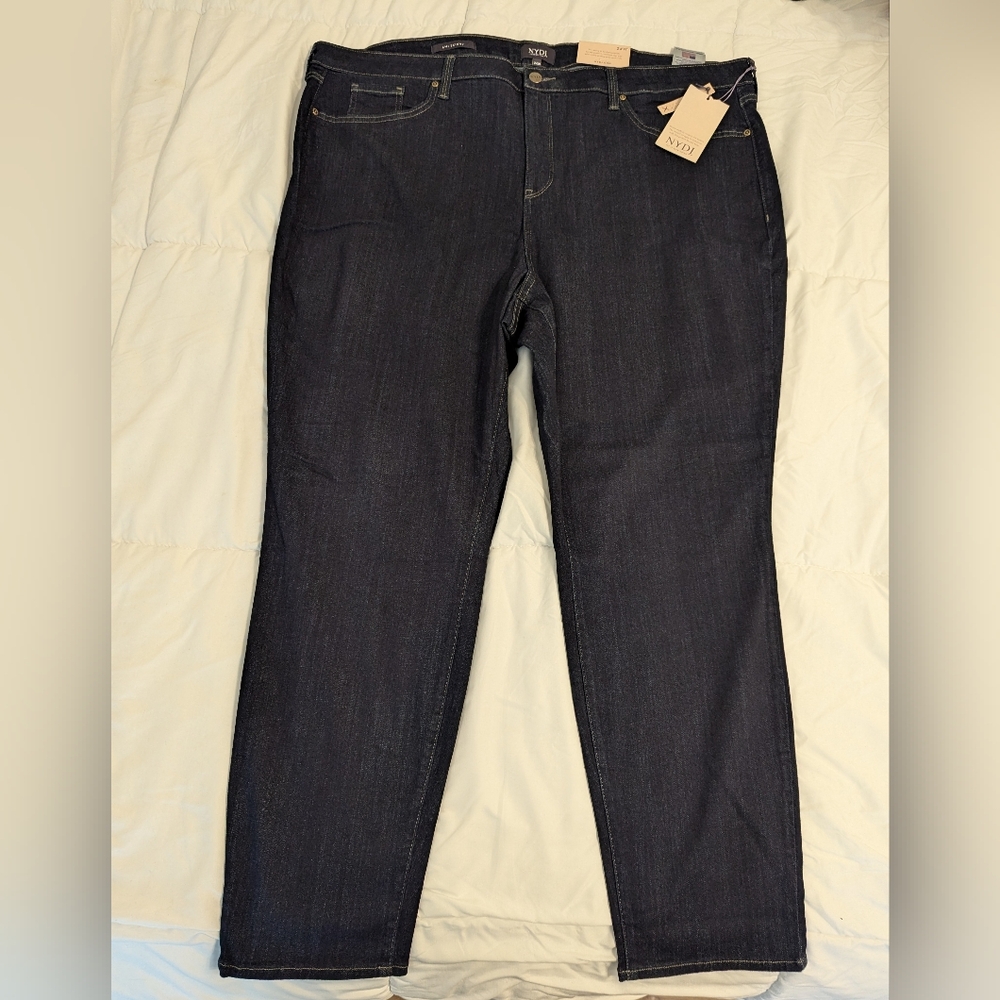 NWT NYDJ Ami Skinny Jeans Size 24